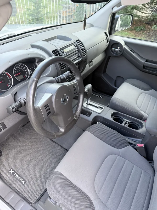 Nissan Xterra interior detail