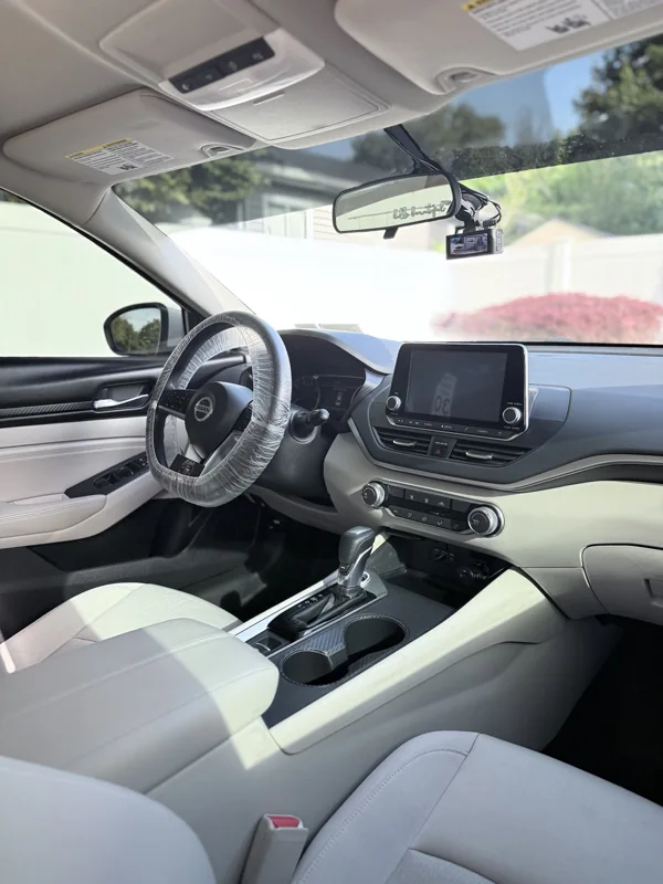 Nissan dashboard and front cabin